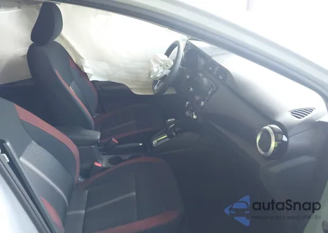 2024 Nissan Versa 1.6 Sr из США, поврежденный, VIN 3N1CN8FV2RL820776